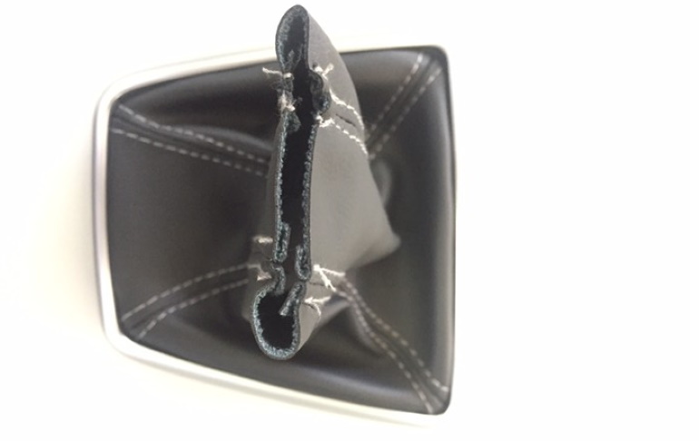 чехол от МКПП Vesta