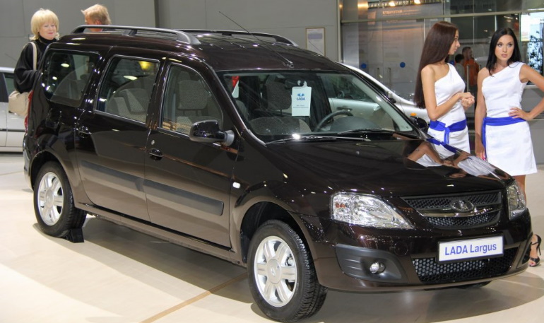 Дилеры LADA сообщили о дефиците автомобилей Lada Largus