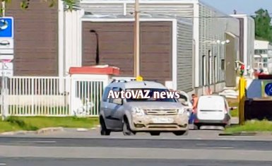 Экстерьер Largus FL