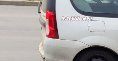 Первые живые фото Lada Largus FL