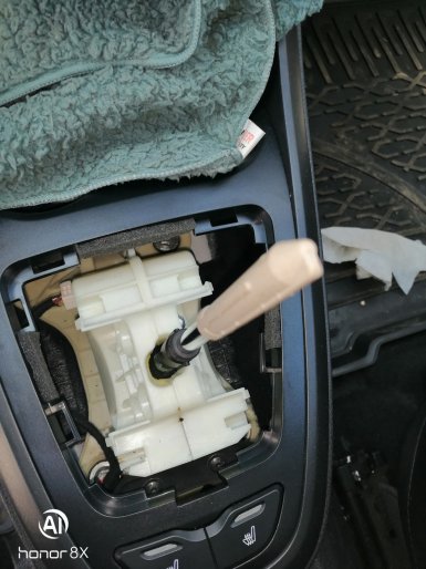 Установка чехла от МКПП на АМТ автомобилей LADA