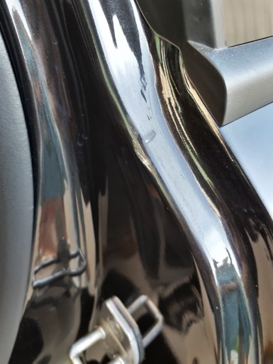 натирает уплотнитель ЛКП xray