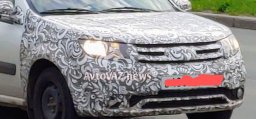 Первые живые фото Lada Largus FL