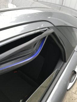 Как устранить дребезг боковых стекол на Lada Vesta