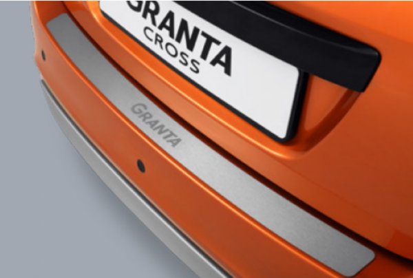 Накладка из нержавеющей стали на задний бампер Lada Granta FL