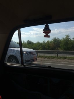 Первые живые фото Lada Largus FL