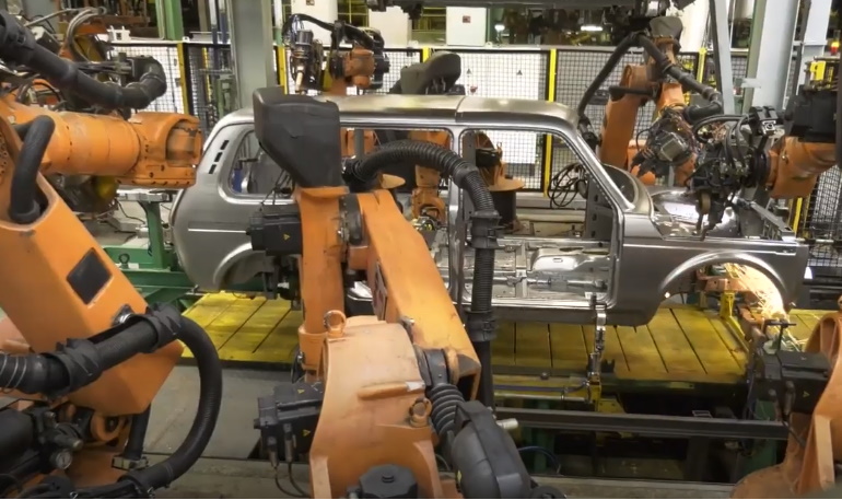 АВТОВАЗ оптимизировал производственный процесс на линии сварки Lada 4x4