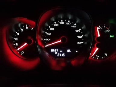 Установка КИТ (комплекта тюнинга) АМС в комбинацию приборов Lada Vesta