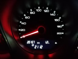 Установка КИТ (комплекта тюнинга) АМС в комбинацию приборов Lada Vesta