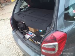 раскладной походный стол из панелей багажника автомобиля