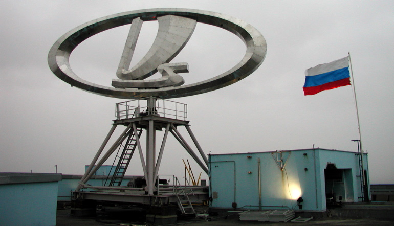 Как Ладью устанавливали на главное здание АВТОВАЗа