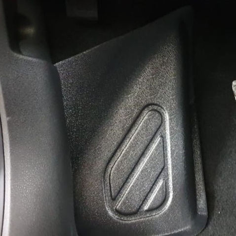 Накладка на ковролин под ноги водителя и пассажира ЯрПласт для Lada Vesta
