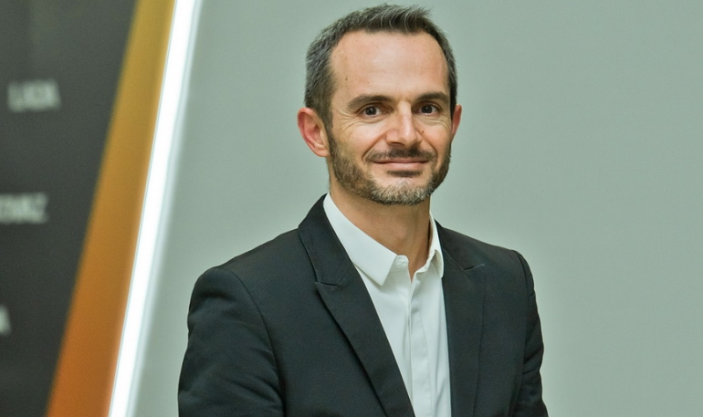 У АВТОВАЗа новый дизайнер, вместо Стива Маттина теперь Жан-Филипп Салар