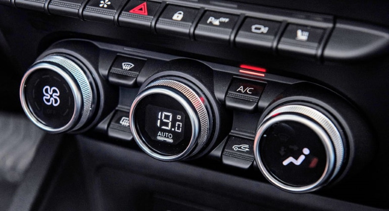 Какие обновления получит Lada Vesta FL, новые подробности