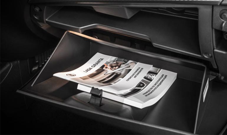 АВТОВАЗ начал патентовать детали салона Lada Granta FL