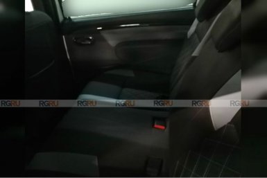 Первые живые фото Lada Largus FL