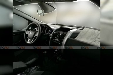 Первые живые фото Lada Largus FL