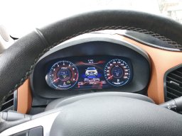 цифровая приборная панель Lada XRAY Cross