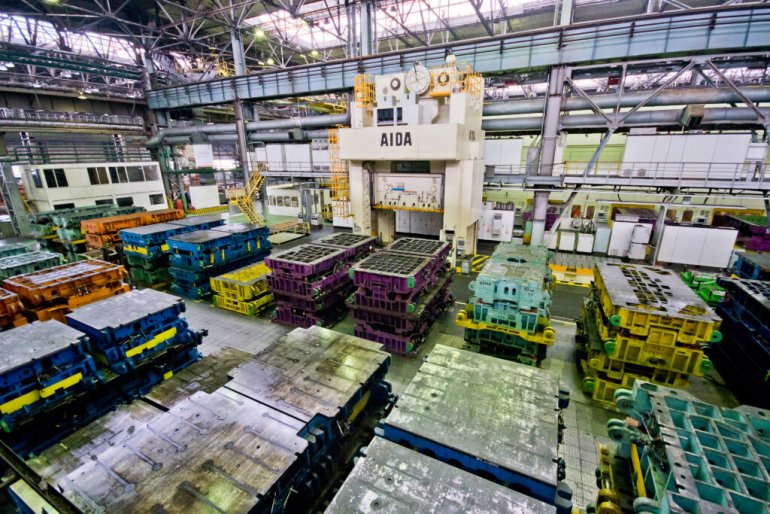 АВТОВАЗ рассказал про прессовое производство на заводе