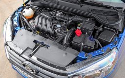 Lada Vesta Exclusive 1.6л (113 л.с.), вариатор за 996 900 рублей.