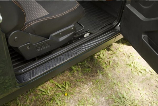 Накладки на пороги Русская Артель для Lada 4x4 Niva