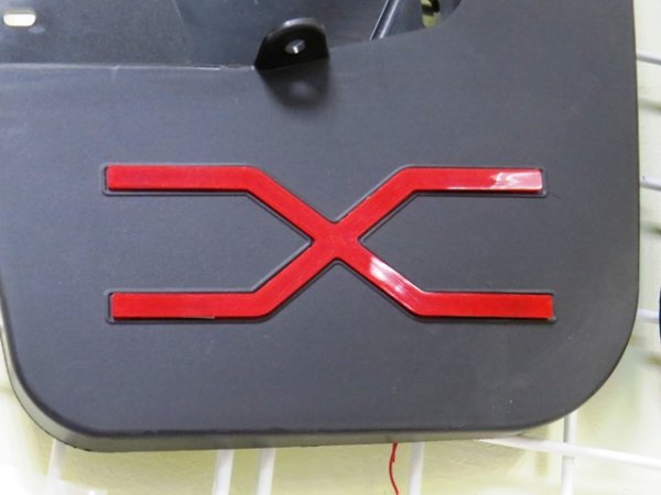 Наклейка X для брызговиков Yugar
