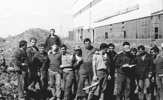 АВТОВАЗ рассказал про спецодежду рабочих завода