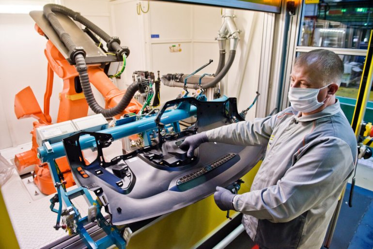 АВТОВАЗ рассказал про производство пластмассовых изделий