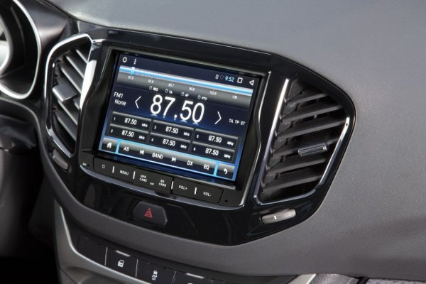 Мультимедийный центр 2 DIN на ОС Андроид для Lada Vesta