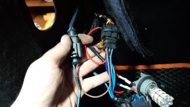 12В подключаем