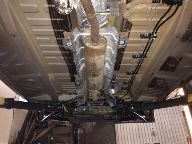 Ржавеет ли Lada XRAY, отзывы владельцев