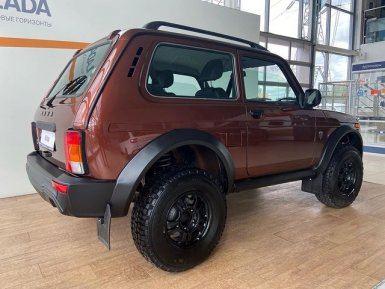 Обновленную Lada Niva Bronto начали отгружать дилерам
