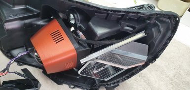 Показали эксклюзивный тюнинг фар Lada Vesta с использованием 3d принтера