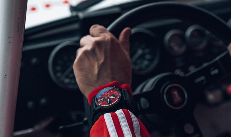 В честь Lada Niva выпустили швейцарские наручные часы