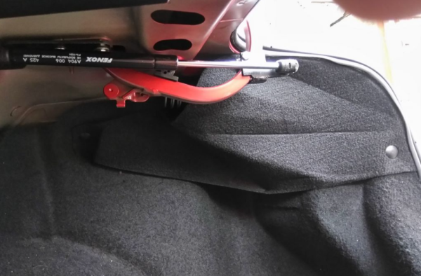 Ворсовые накладки на пружины крышки багажника для Lada Vesta седан