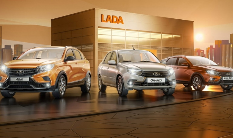 Количество автомобилей LADA со скидкой для рабочих АВТОВАЗа в 2022 году сократили