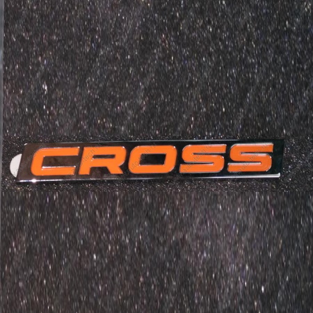 Орнамент задка CROSS