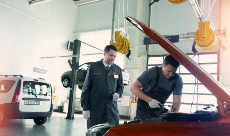 АВТОВАЗ выбрал лучших специалистов продаж и сервиса