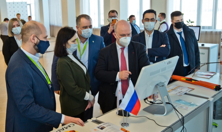 Президент АВТОВАЗа посетил технопарк «Жигулевская долина»