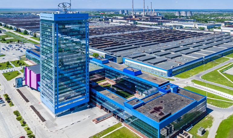 Какая зарплата на АВТОВАЗе была по итогам 2021 года