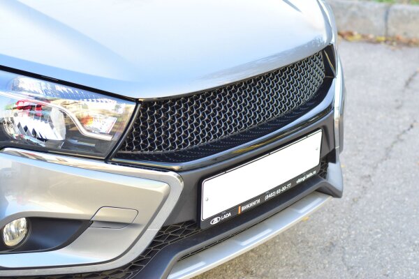 Решетка радиатора PTGROUP для Lada Vesta Luxe