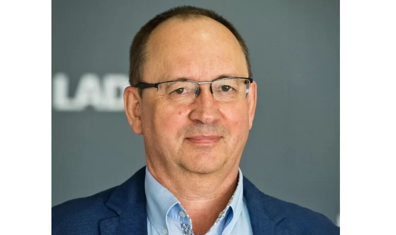 АВТОВАЗ оптимизирует структуру управления