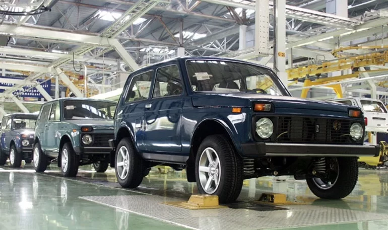Отсутствие какой детали не дает начать полноценный выпуск Lada Niva Legend, новые подробности