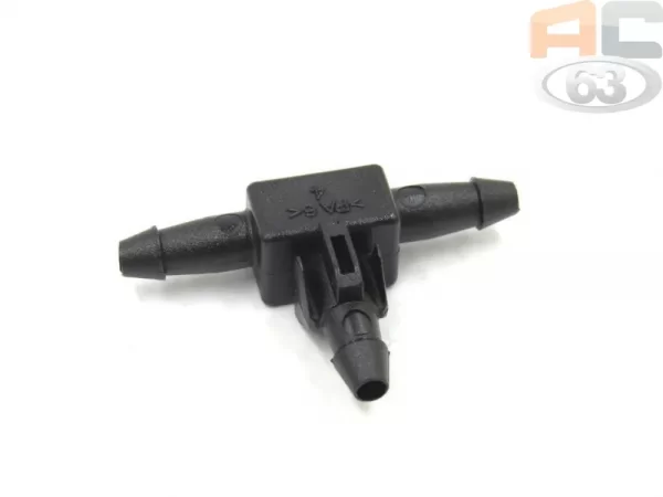 Тройник трубок омывателя с фиксацией для Lada Granta FL