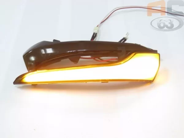 Поворотники в зеркала бегущие в стиле LEXUS (тонированный неон) для Lada Granta, Datsun