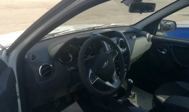 Ограниченная партия антикризисных Lada Largus появилась у дилеров