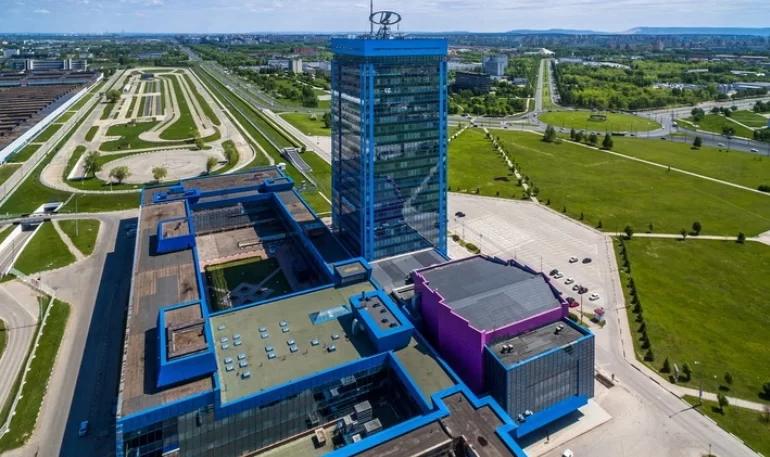 АВТОВАЗ закончил полугодие 2022 года без убытка, несмотря на простои на заводе