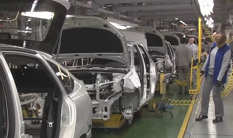 Сколько нужно выпускать автомобилей LADA, чтобы АВТОВАЗ не работал в убыток