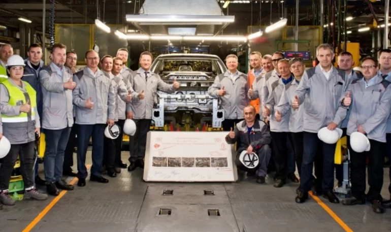 На АВТОВАЗе в Тольятти сварены первые кузова Lada Vesta