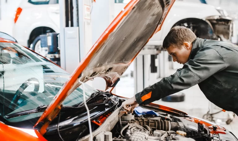 АВТОВАЗ рассказал, сколько автомобилей в РФ было отозвано в 2022 году